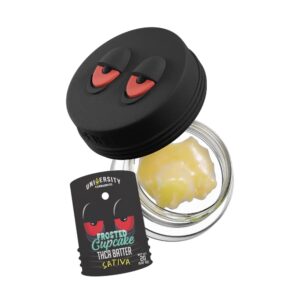 UNIVERSITY LIVE RESIN THCA 2G BATTER SATIVA – FROSTED CUPCAKE