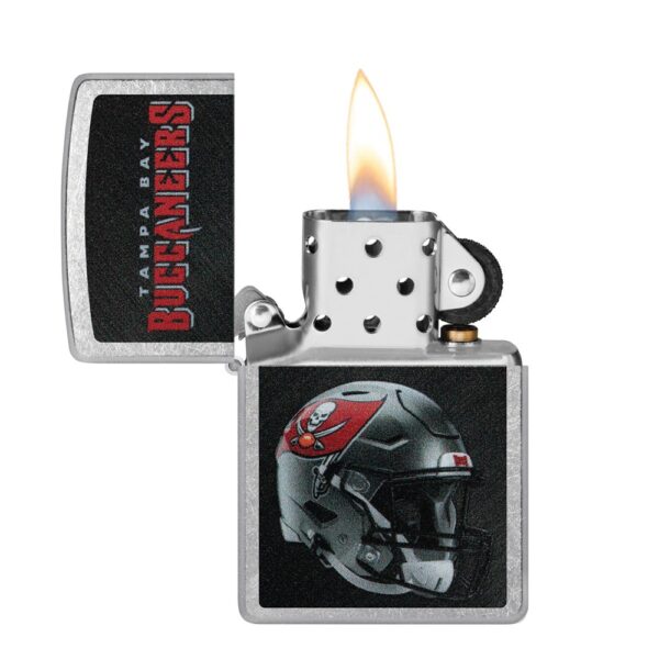 ZIPPO 207 TAMPA BAY BUCCANEERS LIGHTER - Image 2